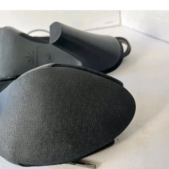 Isaac Mizrahi Live Imtessa Black Lace Slingback Heels 6M - Picture 13 of 16